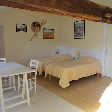 La Vache Sur Le Toit Panzió Montagny  Kültér fotó